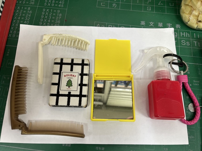 失物招領(請在11/14前認領,逾期學務處會將全部處理掉)圖片